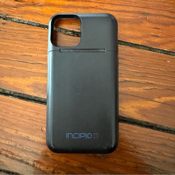 INCIPIO Stashback Sliding Credit Card Protection Case For iPhone 11 Pro - Picture 9 of 10